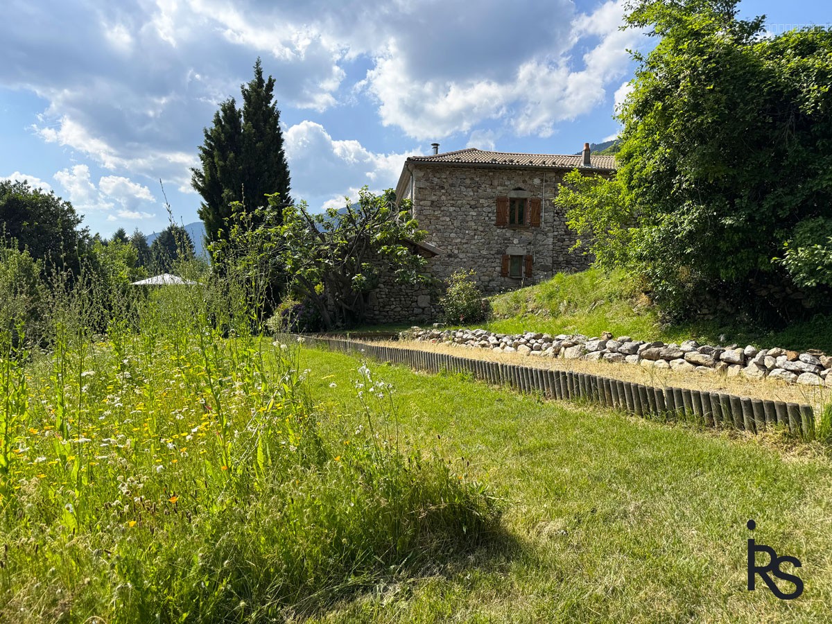 Maison à vendre à Rocher, 44,4 m², 5 pièces – photo 3 sur 10