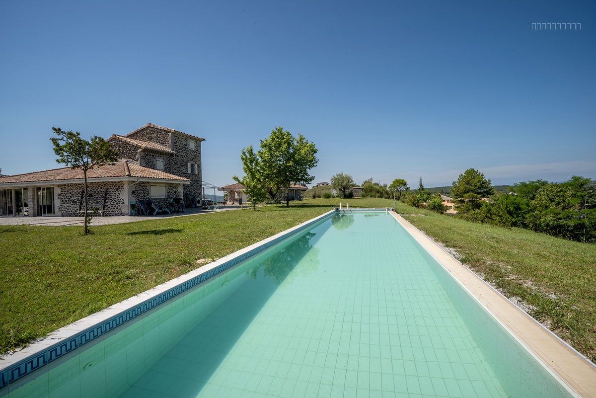 Bien immobilier à vendre à Lussas, 60 m², 8 pièces – photo 3 sur 11
