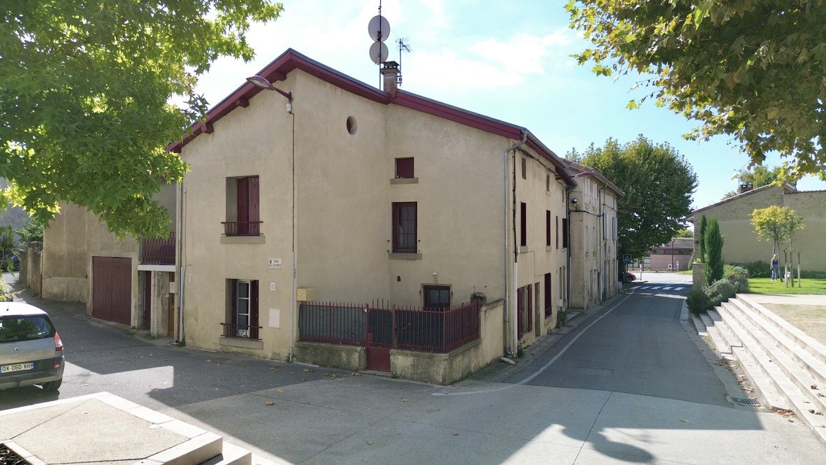 Maison à vendre à Bourg les valence, 135 m², 6 pièces – photo 2 sur 19