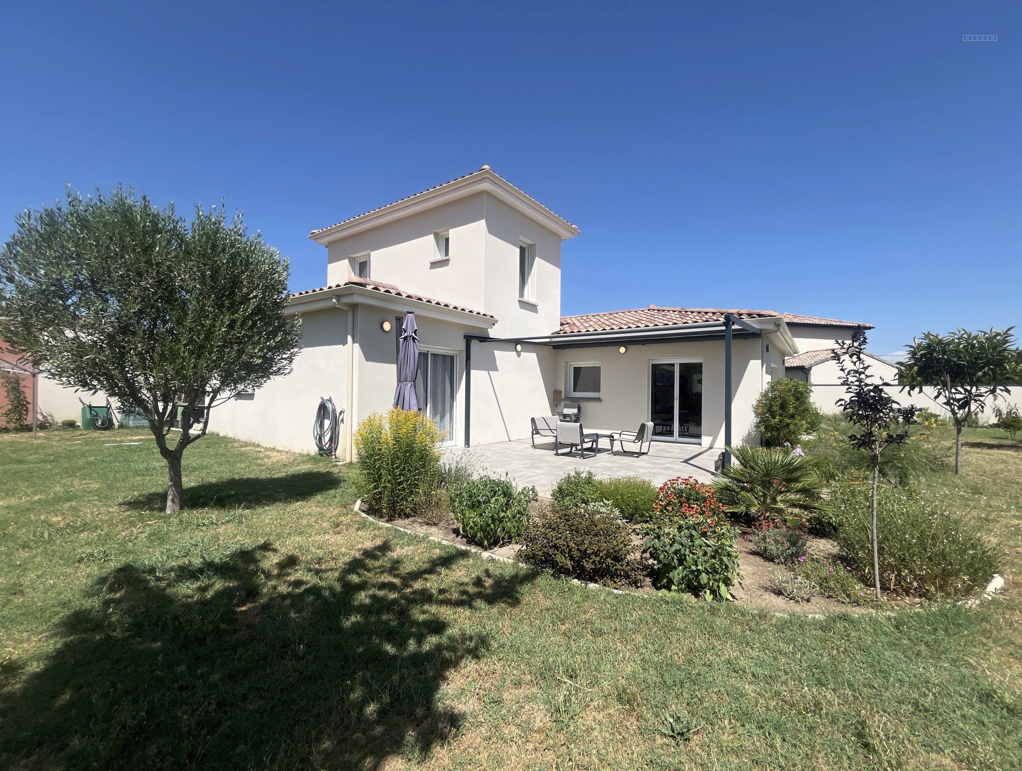 Maison 4 pièces 98,5m2 à Tournon sud — photo 1