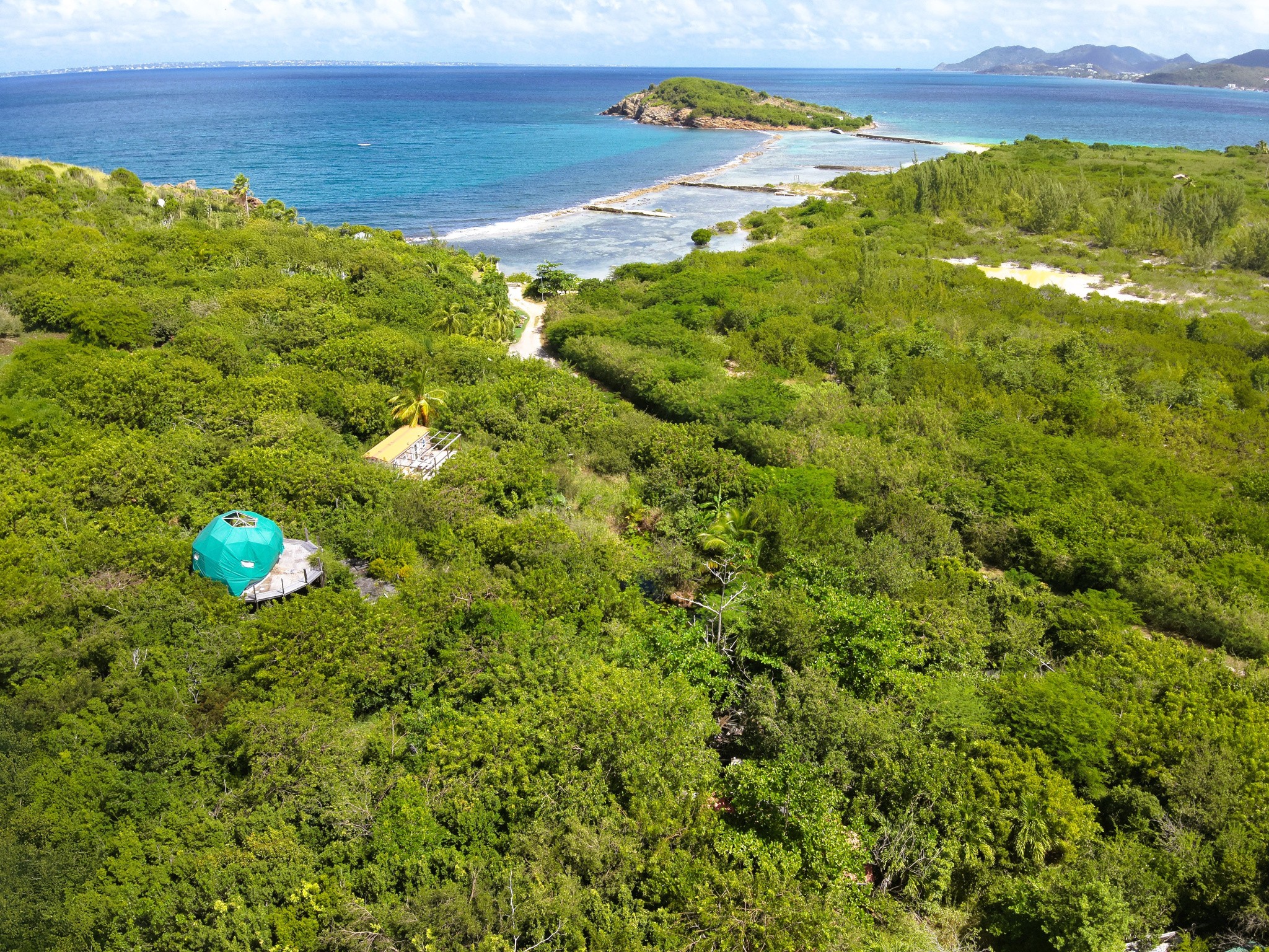 Terrain à vendre à St martin, 7 060 m² – photo 1 sur 5