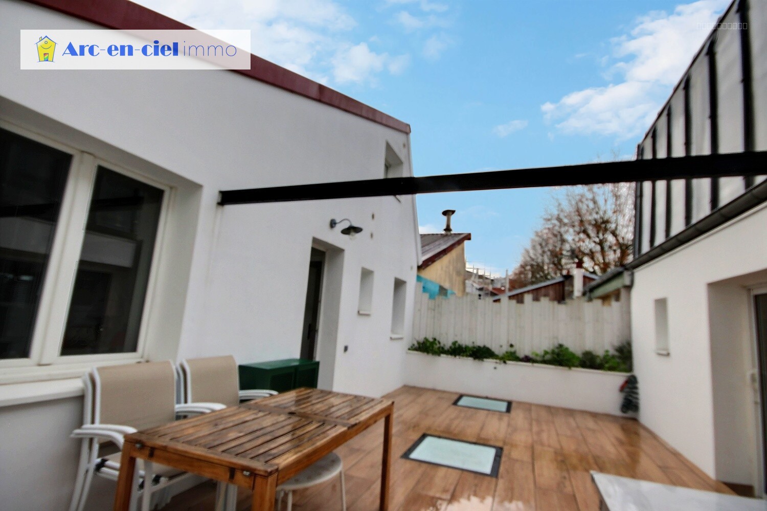 Loft à vendre à Les lilas, 135 m², 8 pièces – photo 1 sur 20