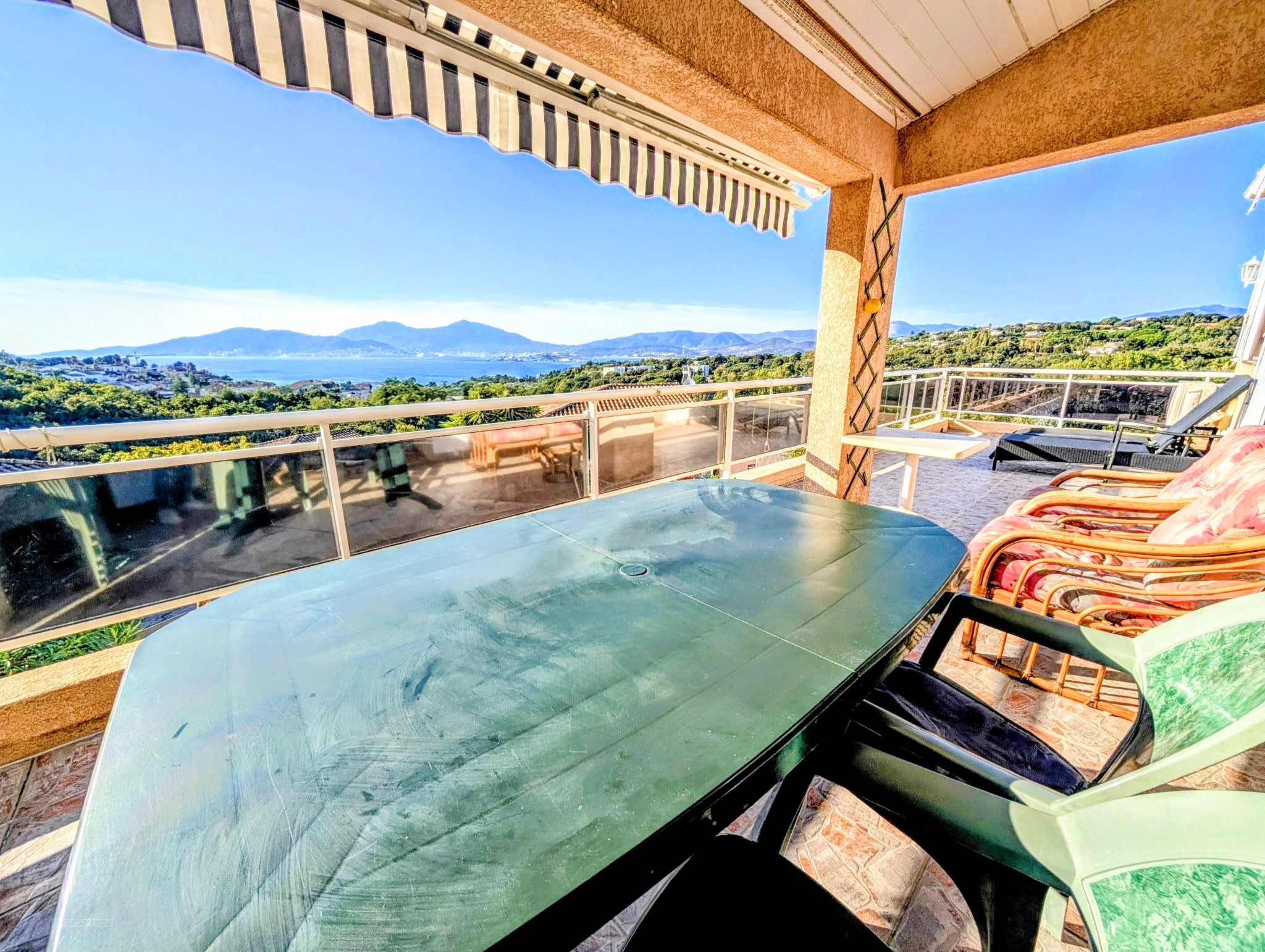 Villa à vendre à Porticcio, 243 m², 5 pièces – photo 2 sur 18