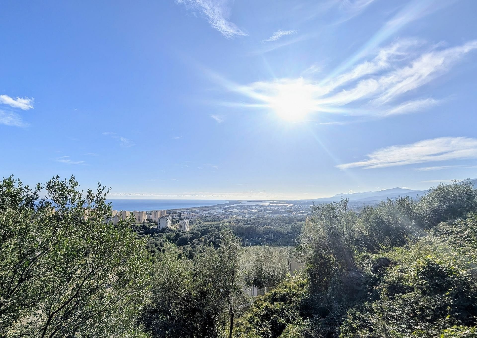 Villa à vendre à Bastia, 120 m², 4 pièces – photo 2 sur 6