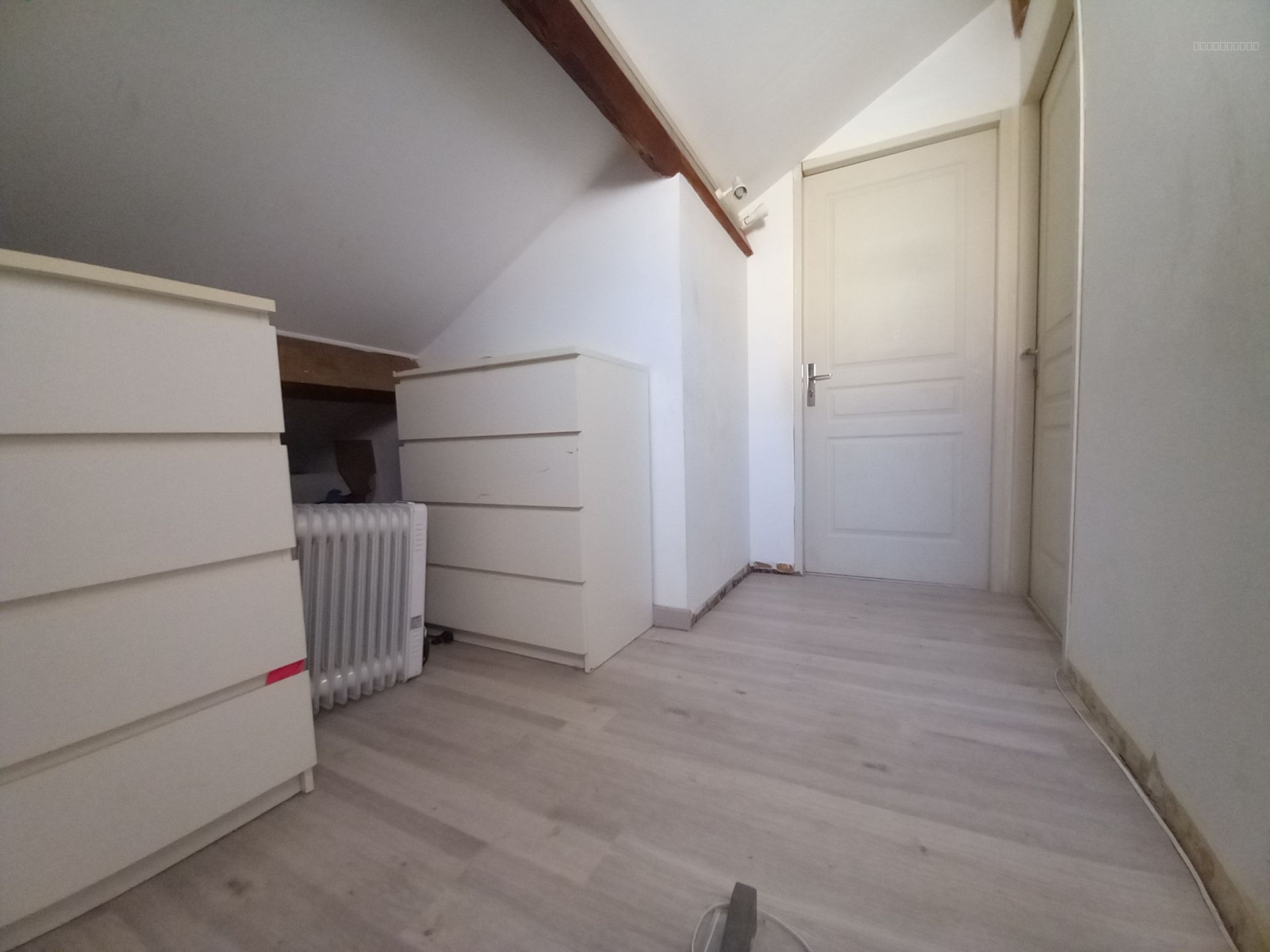 Duplex 5 pièces - 107m2 - avec de belle possibilité d'aménagement !!! — photo 5