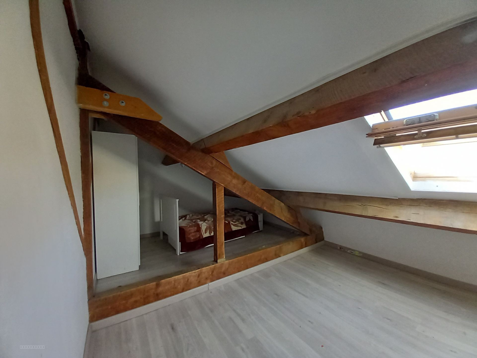 Duplex 5 pièces - 107m2 - avec de belle possibilité d'aménagement !!! — photo 6