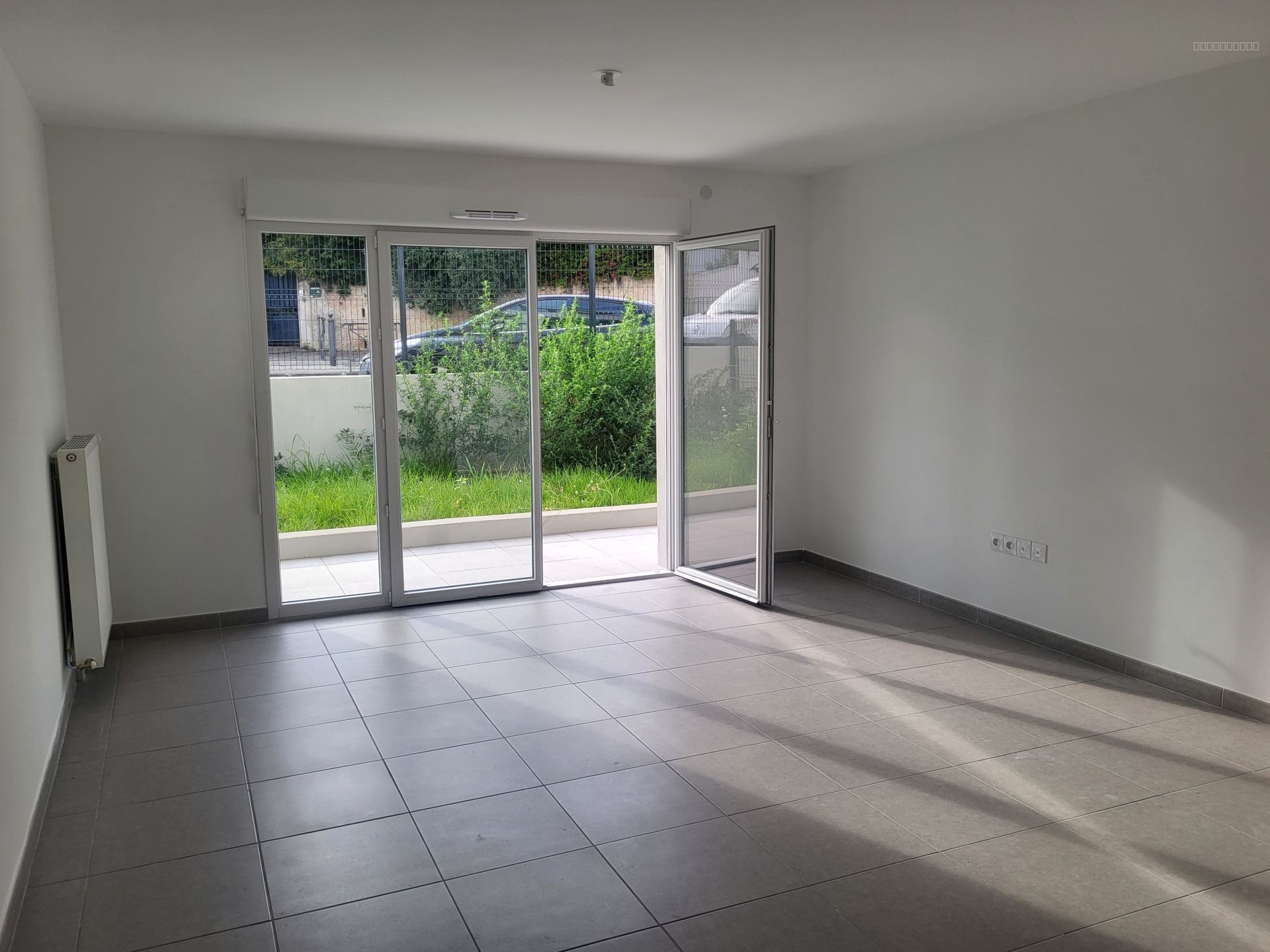 Appartement à vendre à Marseille, 77 m², 4 pièces – photo 1 sur 9