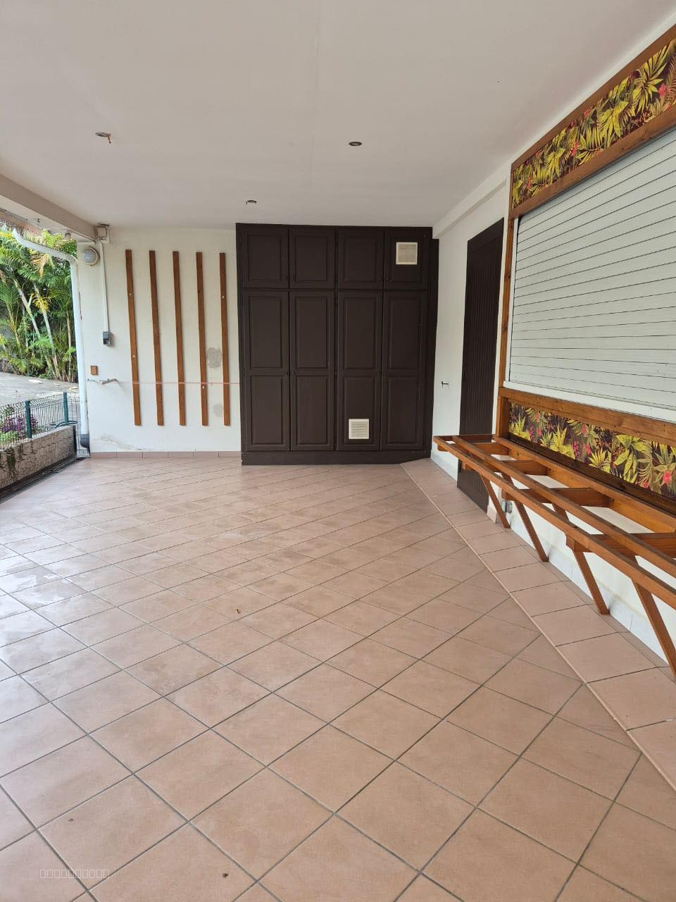 Maison de type T6 en location sur la commune de la RAVINE DES CABRIS — photo 4