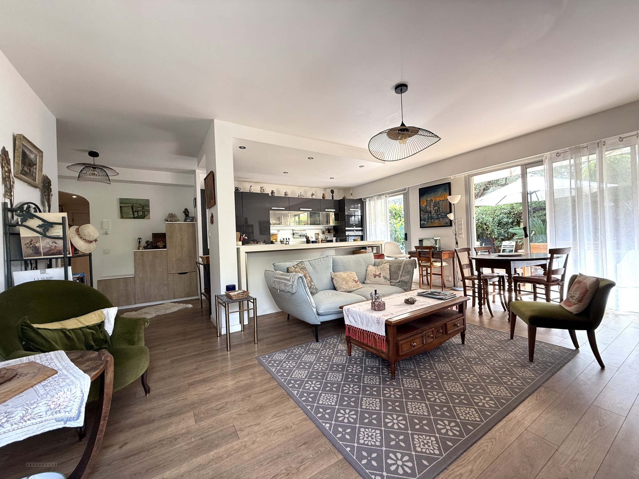 Antibes Appartement 80m2 Jardin 180m2 Piscine Garage — photo 6