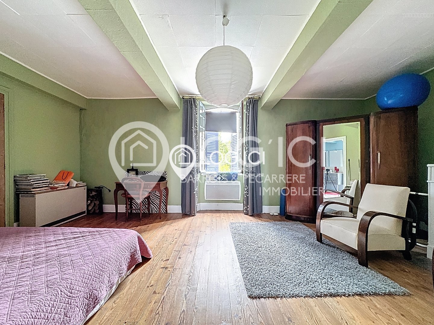 Propriété d'exception avec maison et dépendances — photo 11
