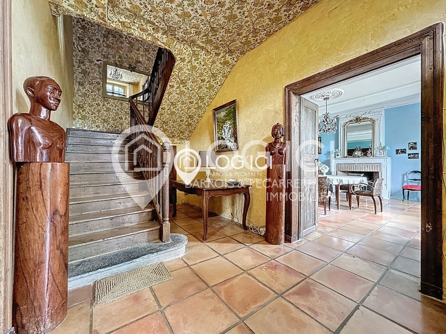Propriété d'exception avec maison et dépendances — photo 7