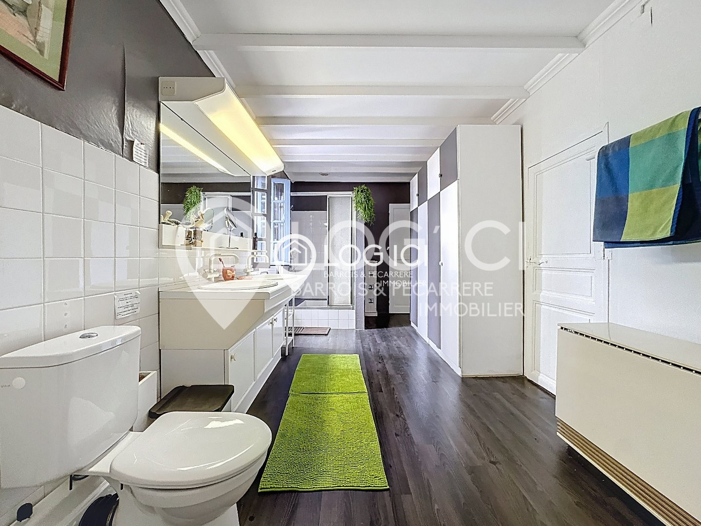 Propriété d'exception avec maison et dépendances — photo 13