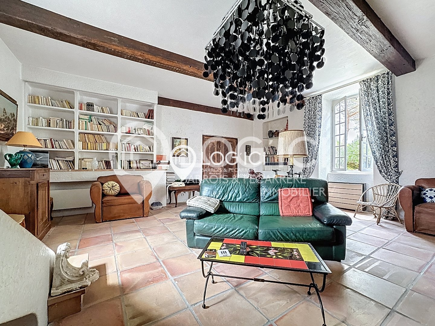 Propriété d'exception avec maison et dépendances — photo 6