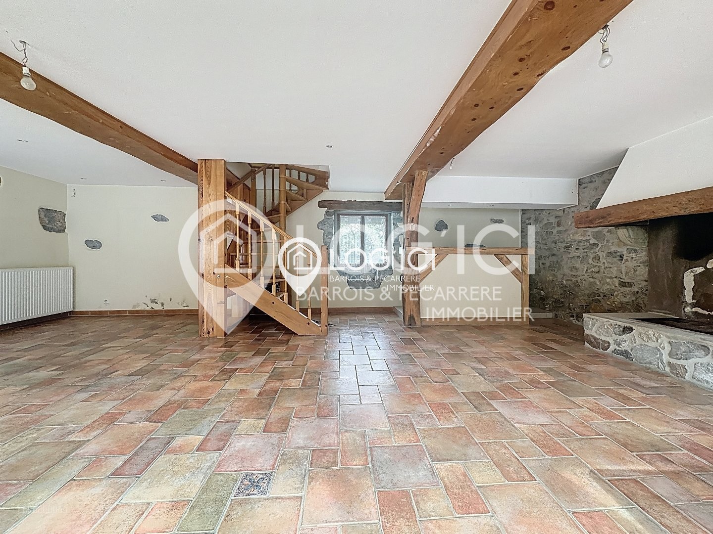 Charmante ferme rénovée de 130 m2 avec piscine, cheminée et grand garage ? Cadre bucolique et paisible — photo 6