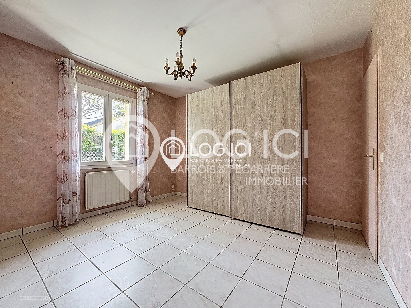 Maison T4 de plain-pied avec garage et jardin — photo 8