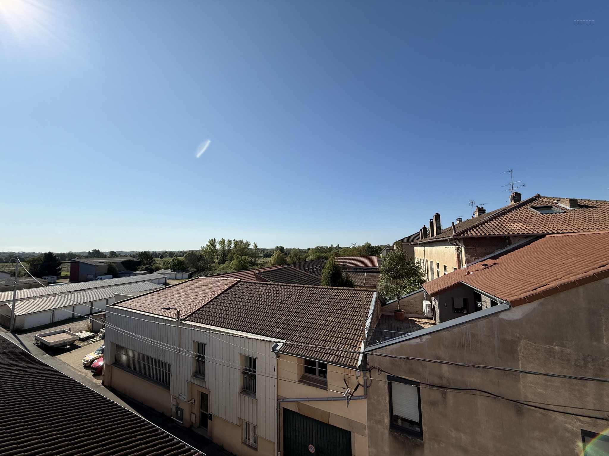 Appartement à louer à St laurent sur saone, 99 m², 5 pièces – photo 1 sur 8