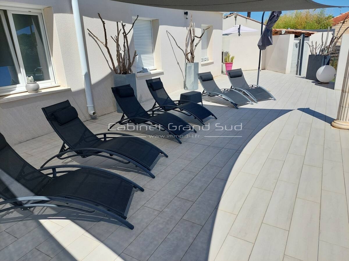 Maison à vendre à St aunes, 208 m², 7 pièces – photo 3 sur 5