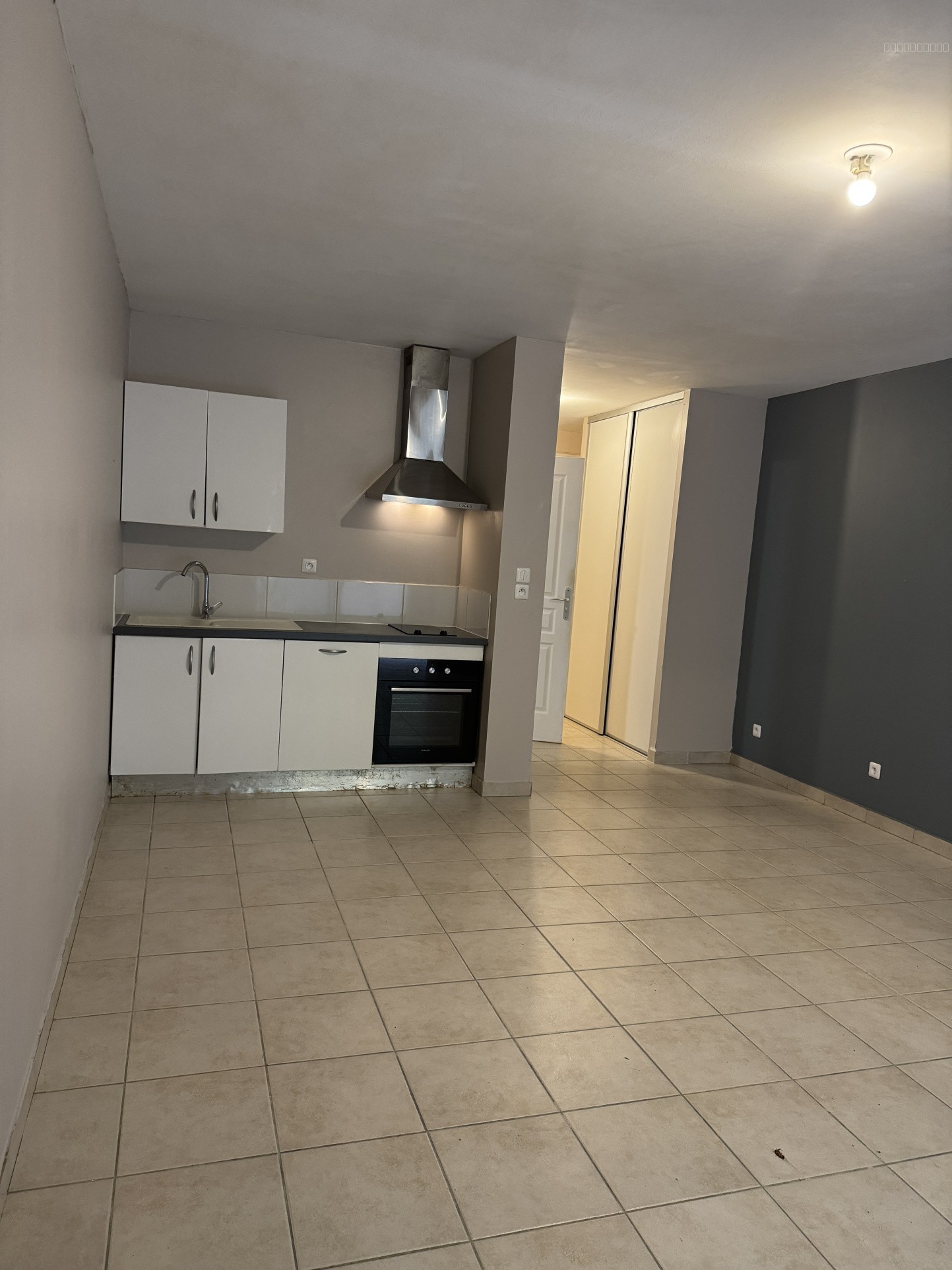 Rivière-Salée   Bien professionnel à fort potentiel   210 m2 + terrasses — photo 5