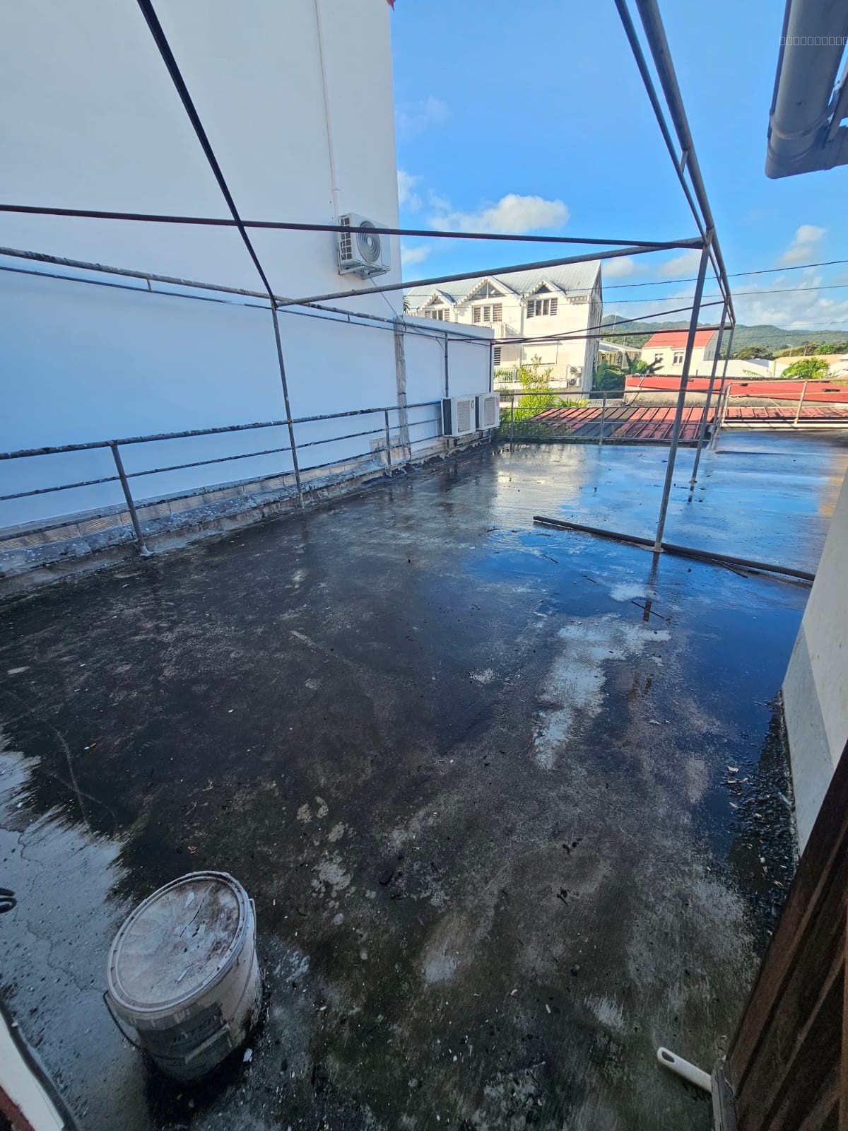 Rivière-Salée   Bien professionnel à fort potentiel   210 m2 + terrasses — photo 17