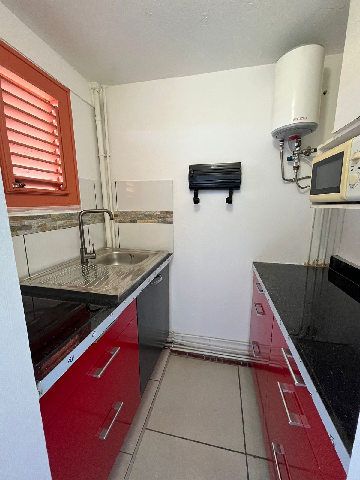 Appartement à vendre à Ste anne, 24 m², 1 pièce – photo 3 sur 5