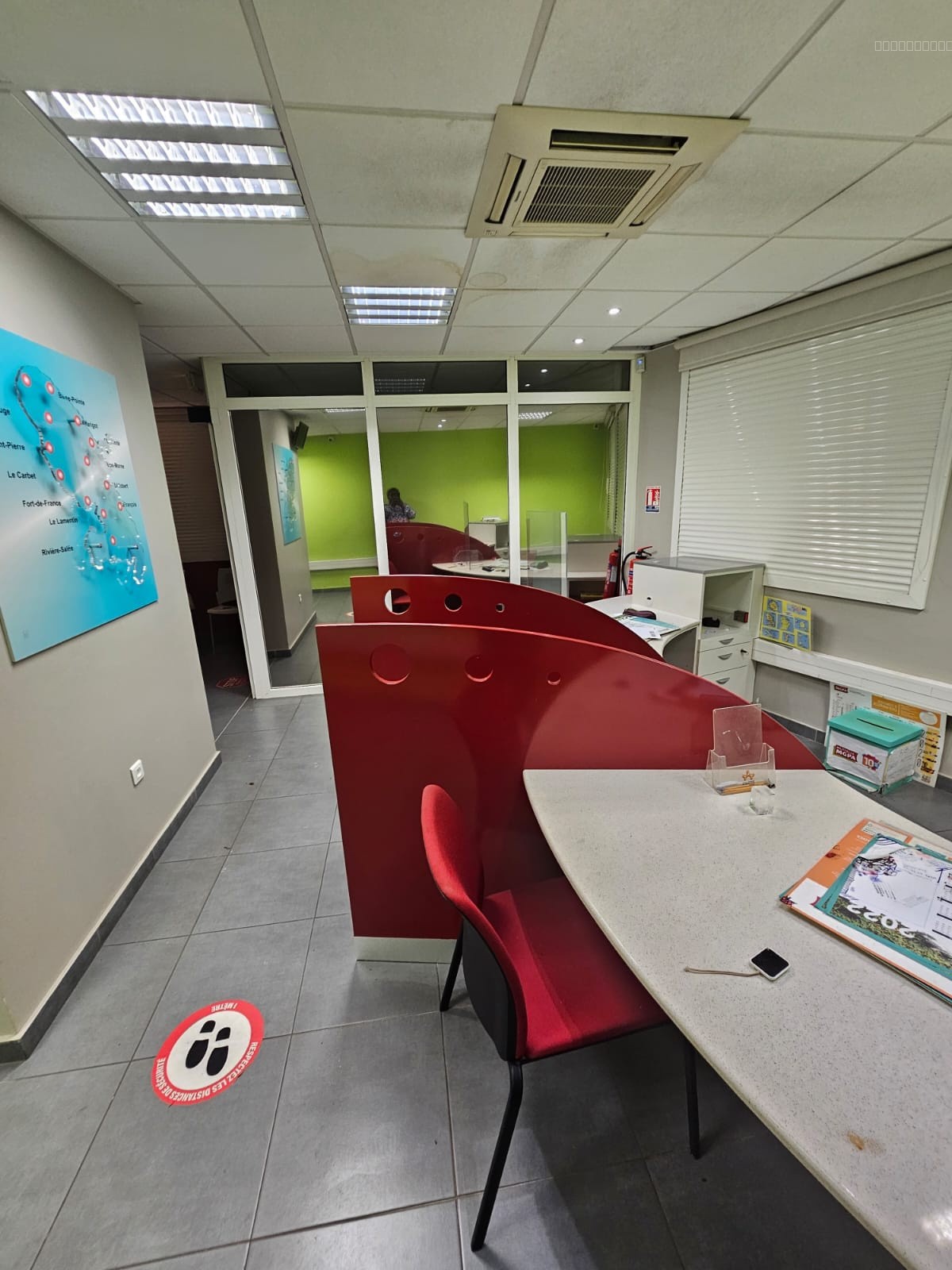 Local commercial à vendre à Fort de france, 114 m² – photo 3 sur 12