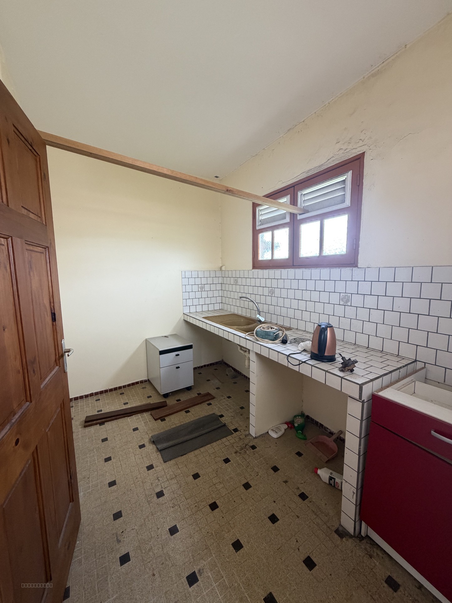 Maison à vendre à St esprit, 24 m², 7 pièces – photo 2 sur 20