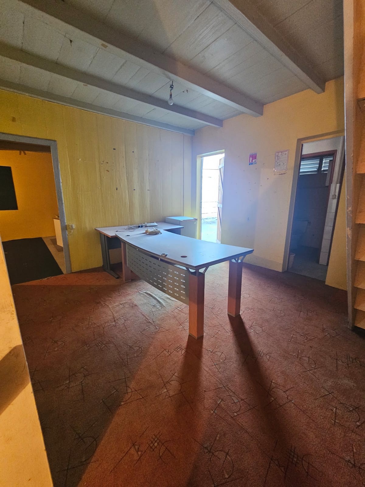 Rivière-Salée   Bien professionnel à fort potentiel   210 m2 + terrasses — photo 14