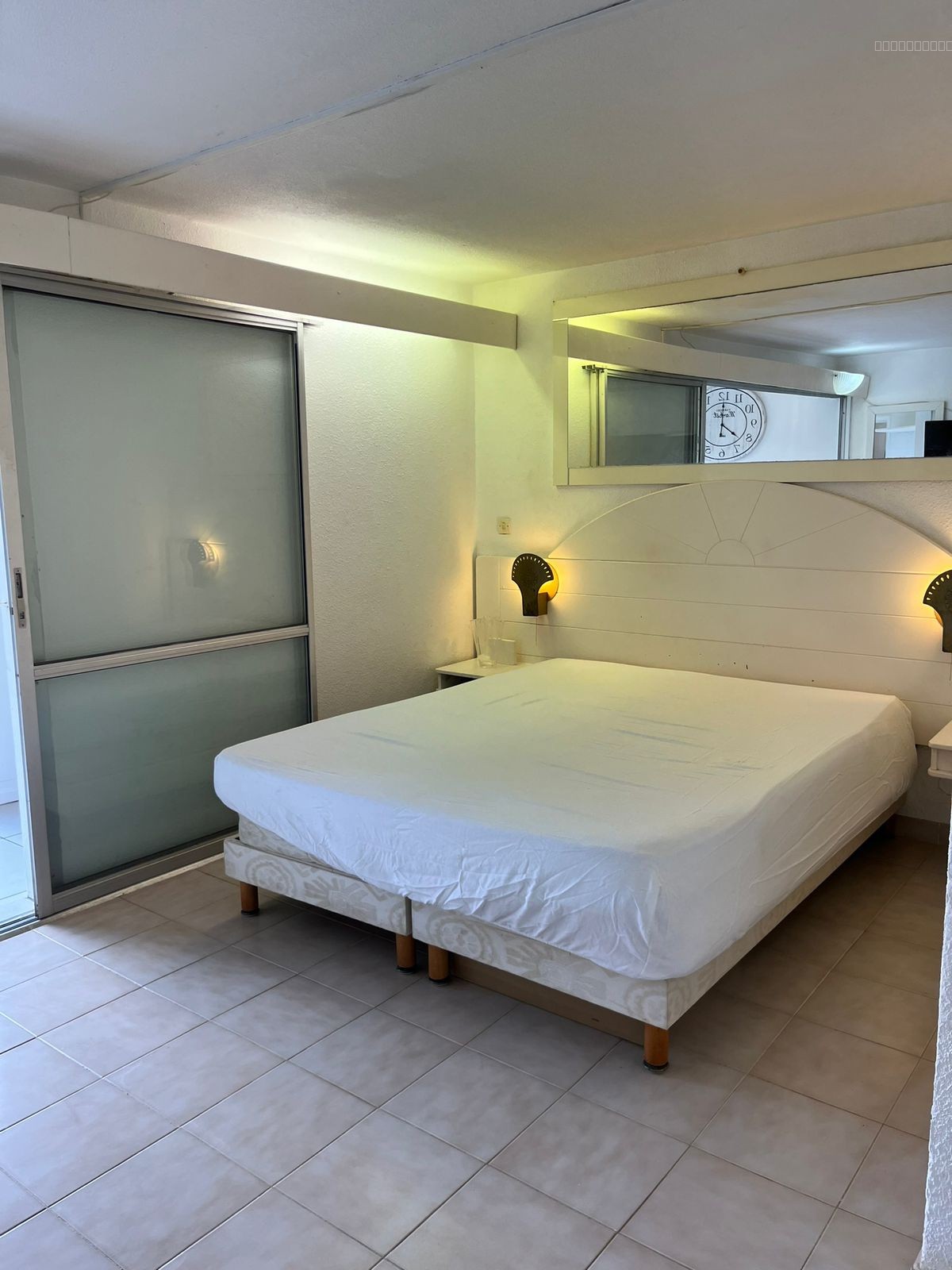 Appartement à vendre à Ste anne, 24 m², 1 pièce – photo 1 sur 5