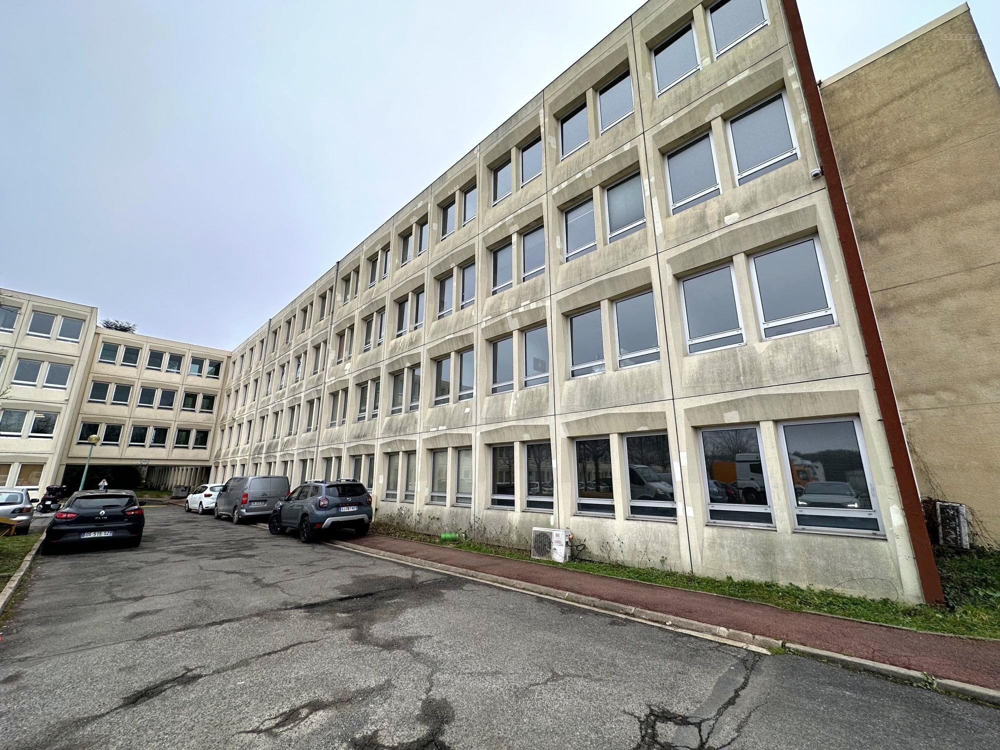 Appartement à louer à Mennecy, 910 m², 3 pièces – photo 1 sur 5