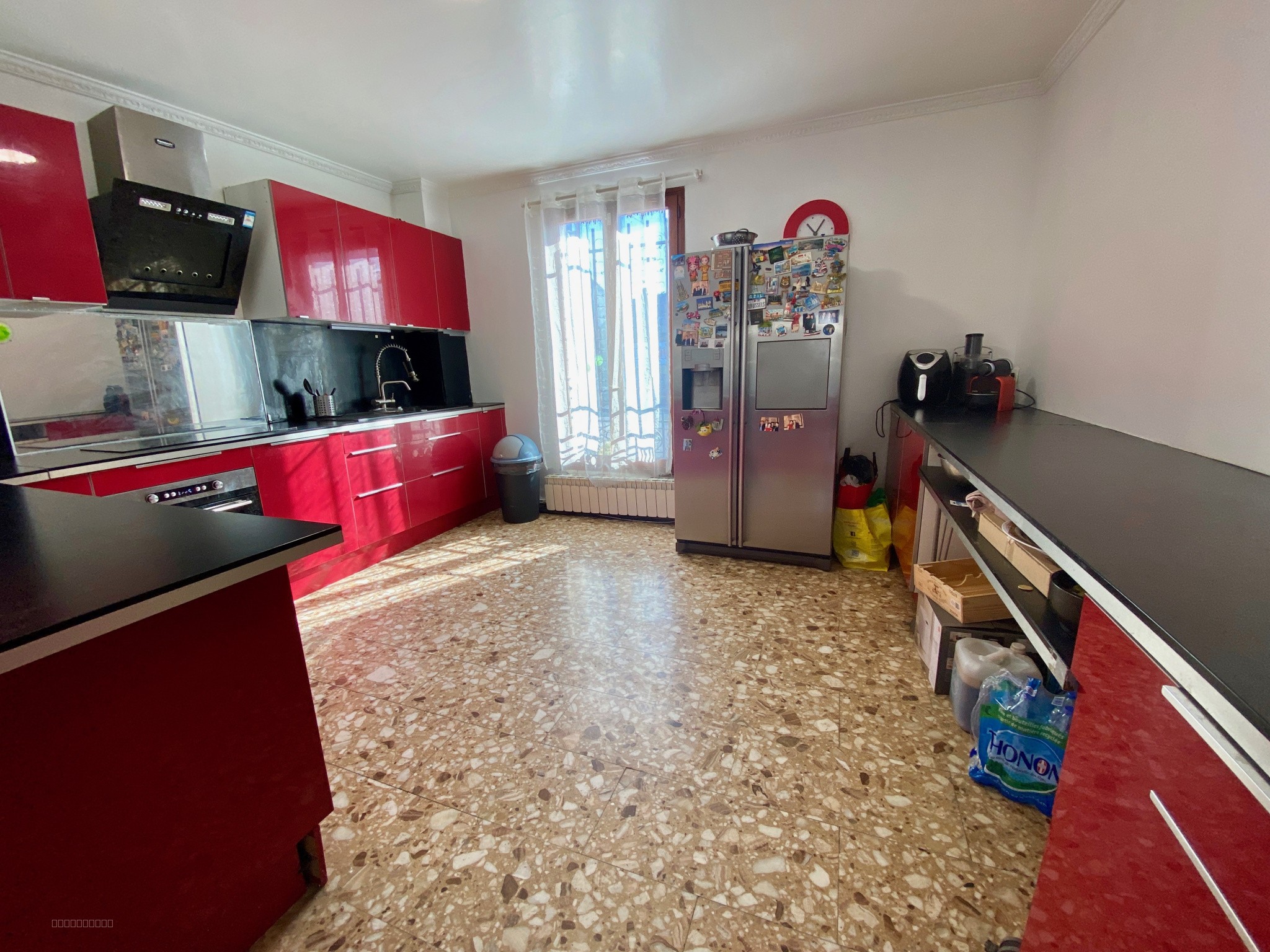 Belle maison de 6 pièces des années 80, alliant espace et confort, d’une surface habitable de 167 m2 (131 m2) — photo 4