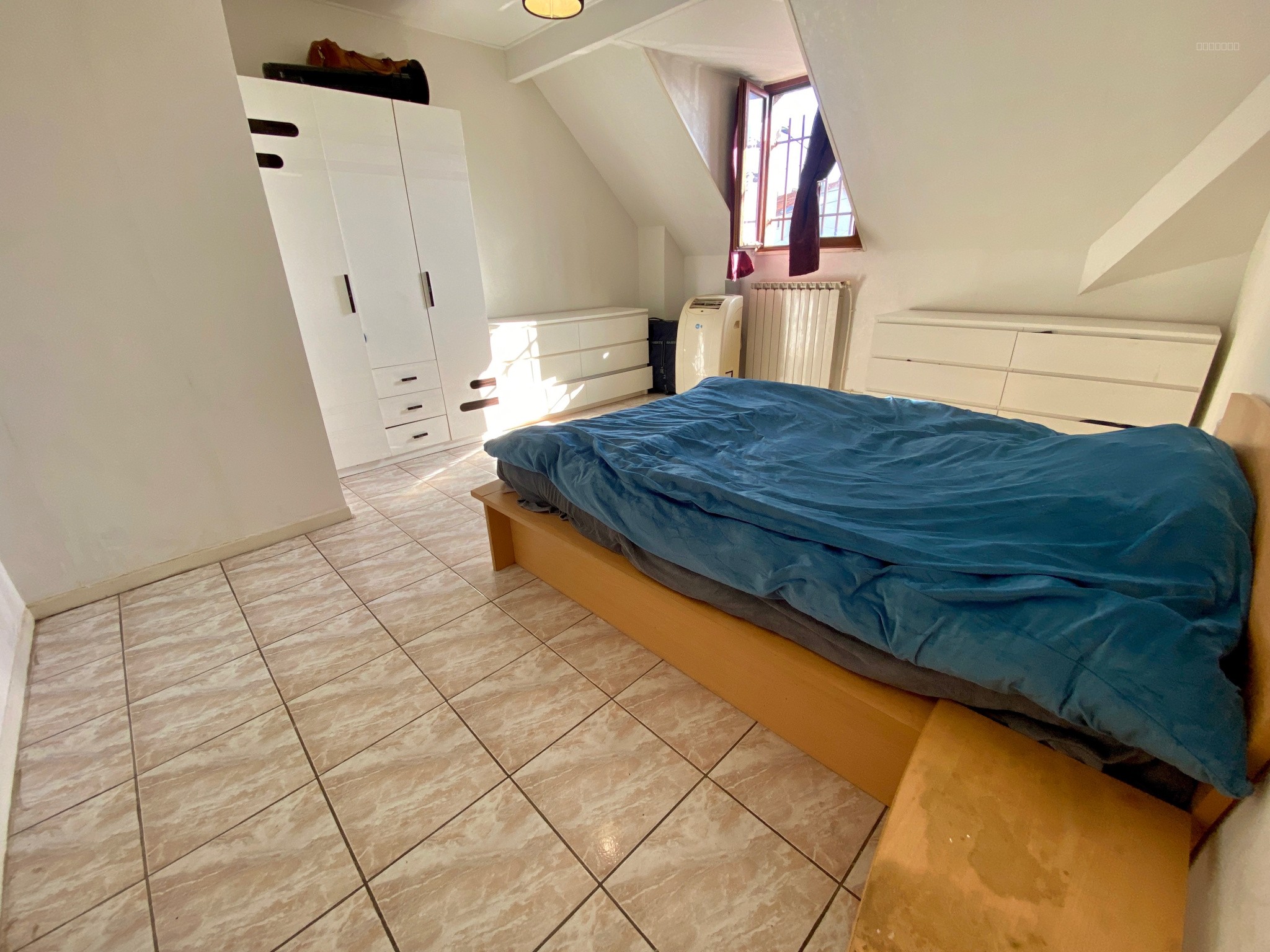 Belle maison de 6 pièces des années 80, alliant espace et confort, d’une surface habitable de 167 m2 (131 m2) — photo 9