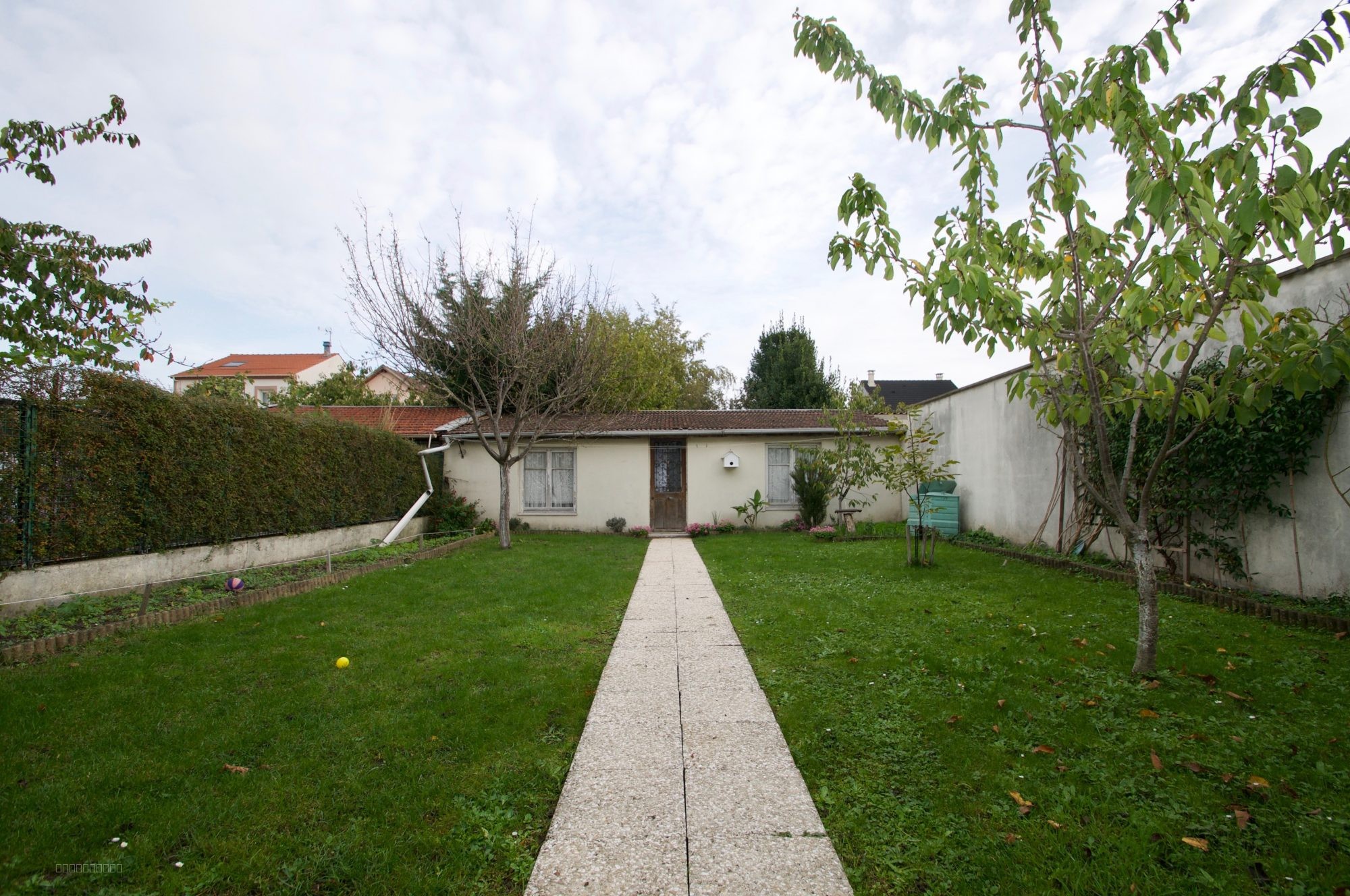Maison à vendre à Le blanc mesnil, 150 m², 6 pièces – photo 2 sur 3