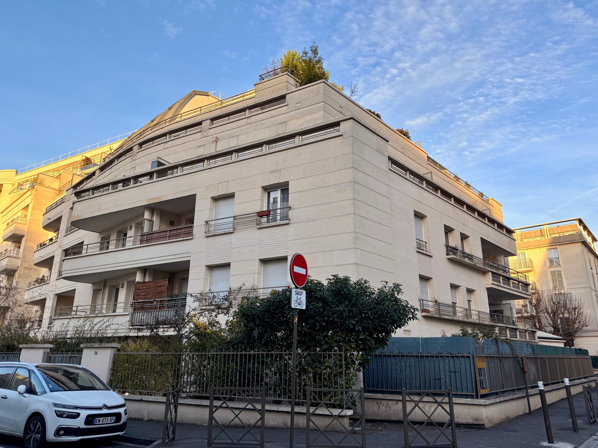 Appartement à vendre à Rosny sous bois, 33,57 m², 4 pièces – photo 1 sur 15