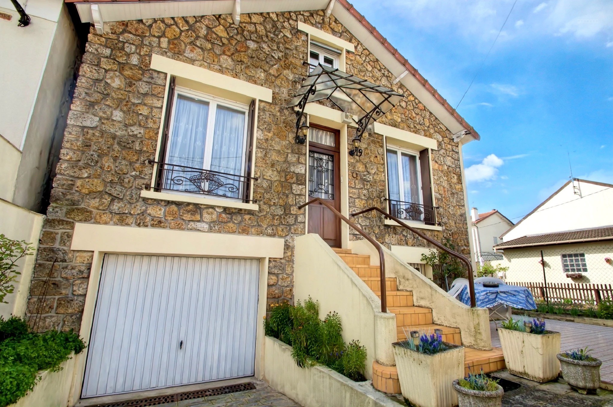 Maison à vendre à Le blanc mesnil, 80 m², 4 pièces – photo 1 sur 8