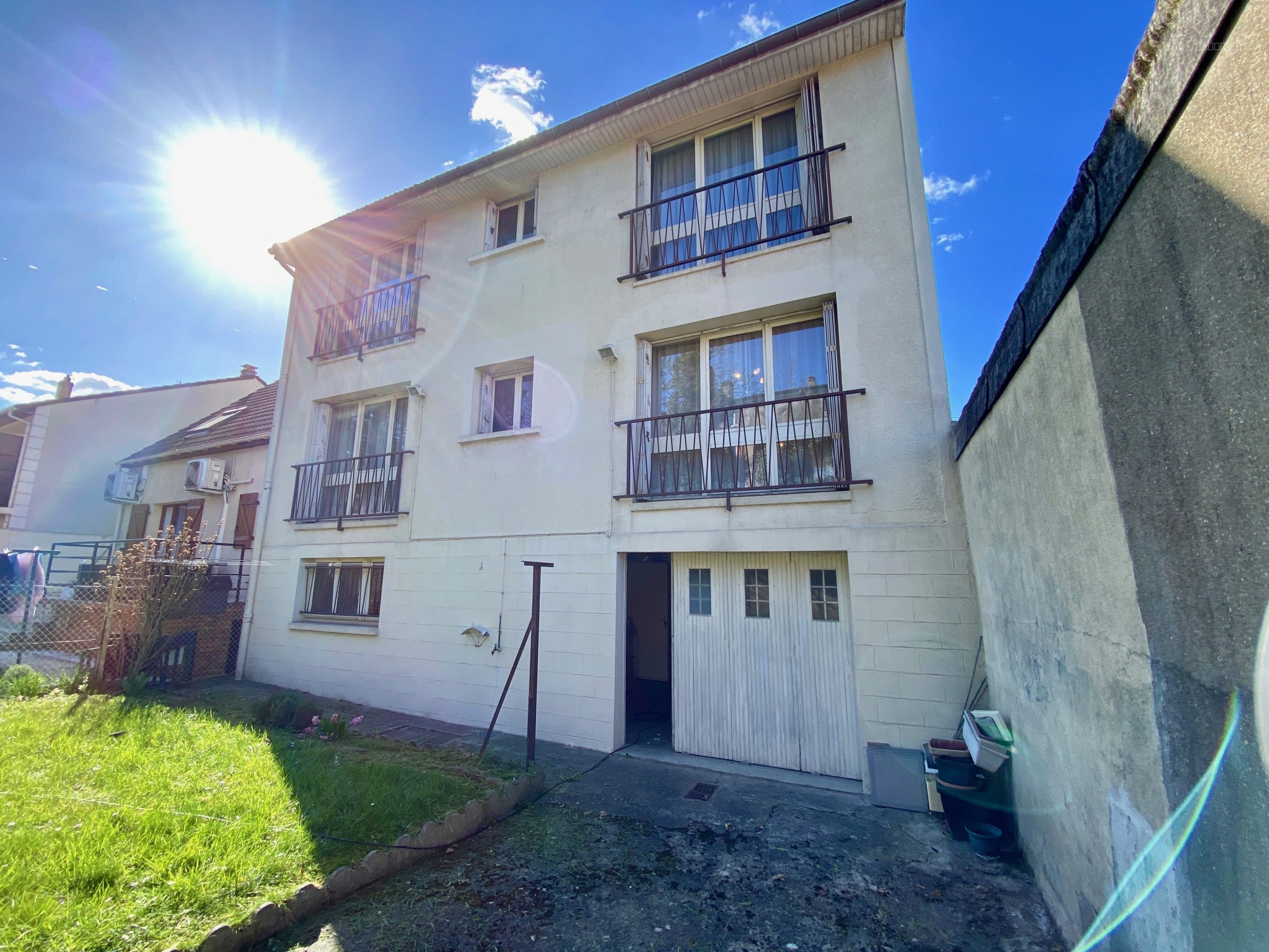 Maison à vendre à Le blanc mesnil, 160 m², 6 pièces – photo 1 sur 5