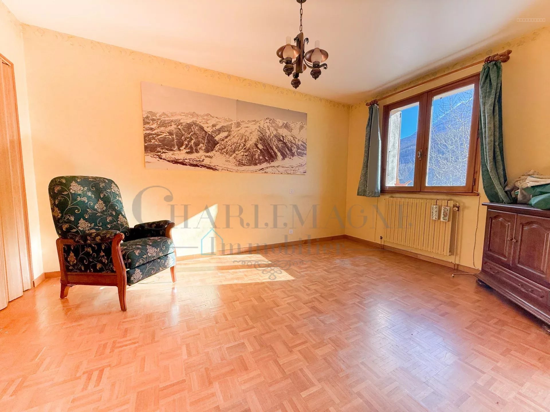 Maison à vendre à La salle les alpes, 247,8 m², 10 pièces – photo 3 sur 20