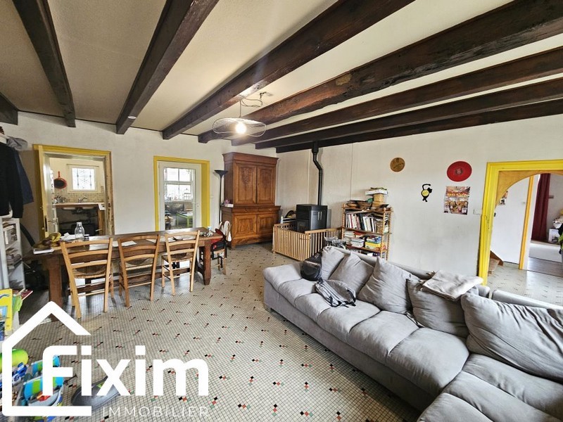 Maison à vendre à Monnieres, 32 m², 5 pièces – photo 1 sur 9