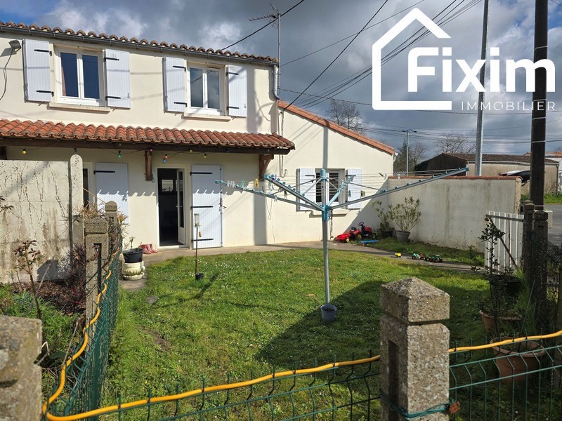 Maison à vendre à Clisson, 25,58 m², 3 pièces – photo 1 sur 8