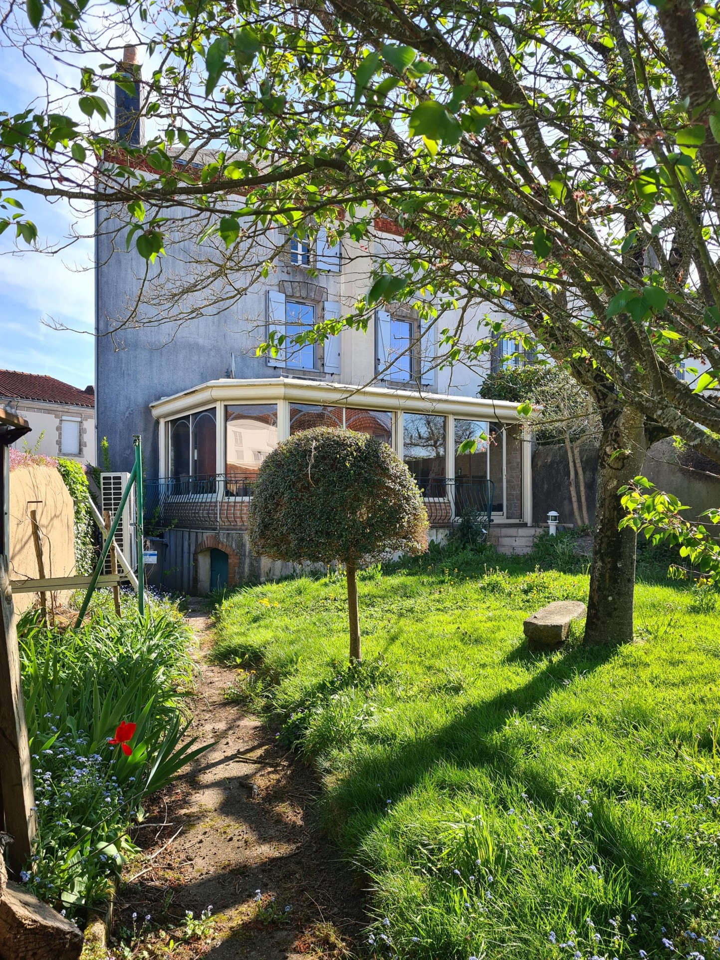 Maison à vendre à Sevremoine, 50 m², 8 pièces – photo 1 sur 13