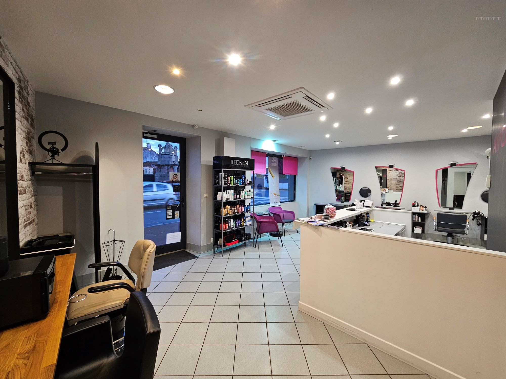 Maison à vendre à Le bignon, 1 240 m², 3 pièces – photo 3 sur 7