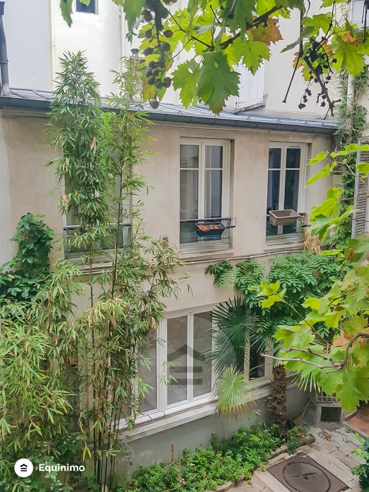 Appartement de 2 pièces de 43m2, traversant et au calme, au dernier étage — photo 3
