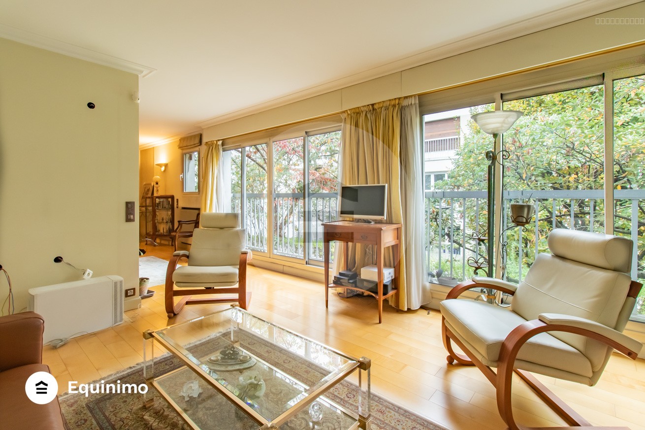 Appartement à vendre à Puteaux, 58 m², 2 pièces – photo 1 sur 13