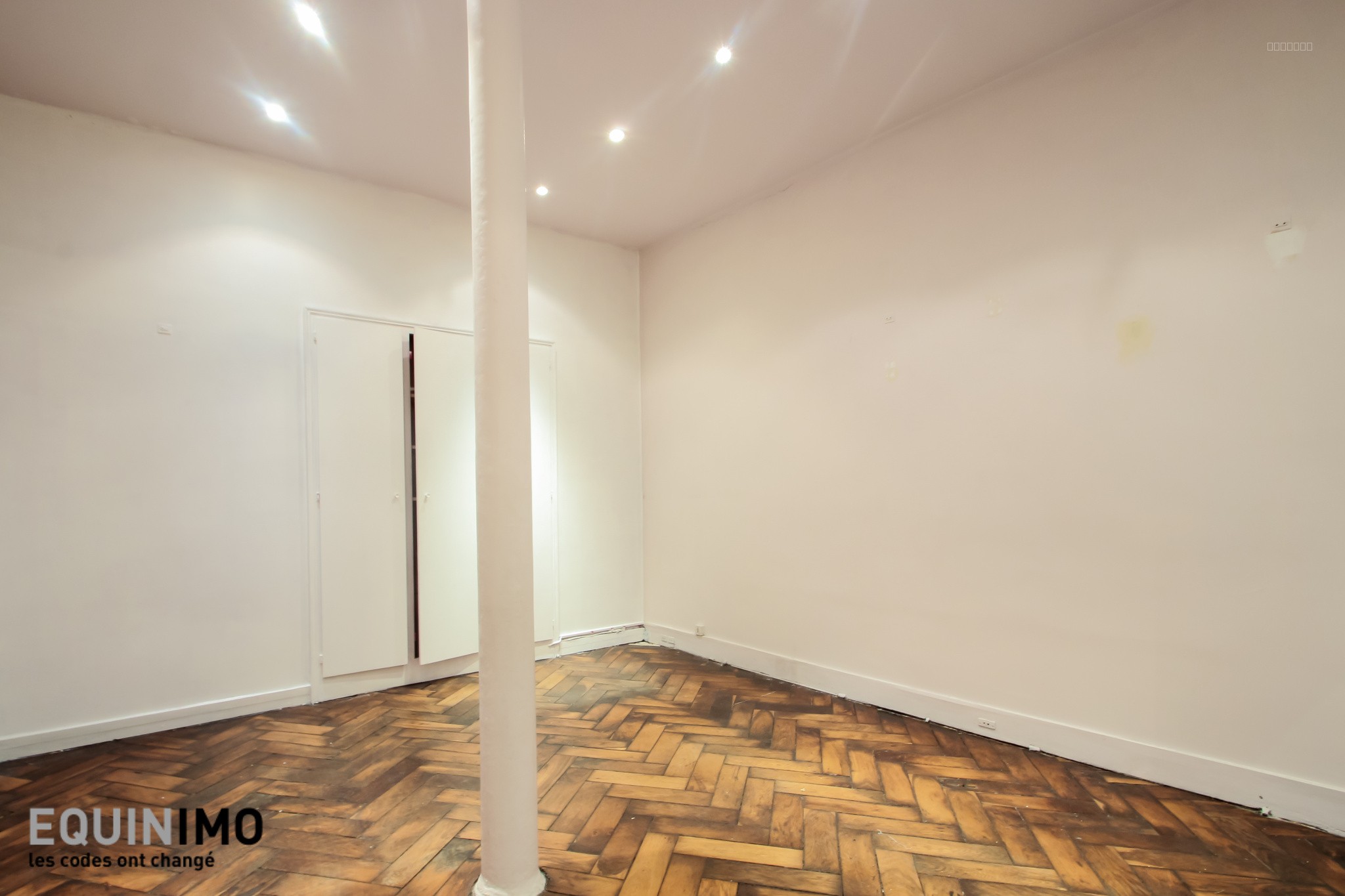 Local commercial de 18m2 situé à Saint Germain des Prés — photo 3