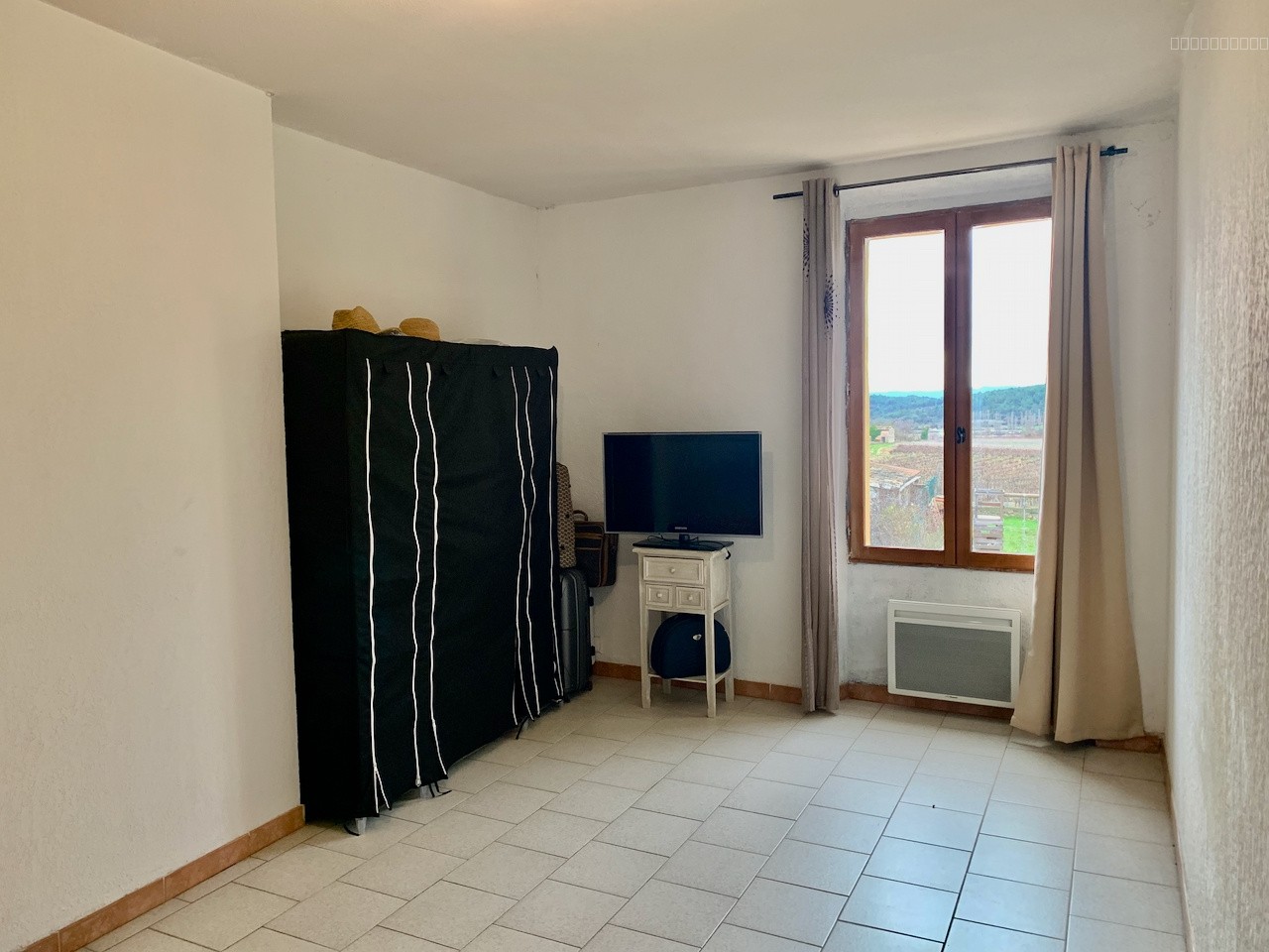 Grand appartement T2 en location à Tavernes — photo 7
