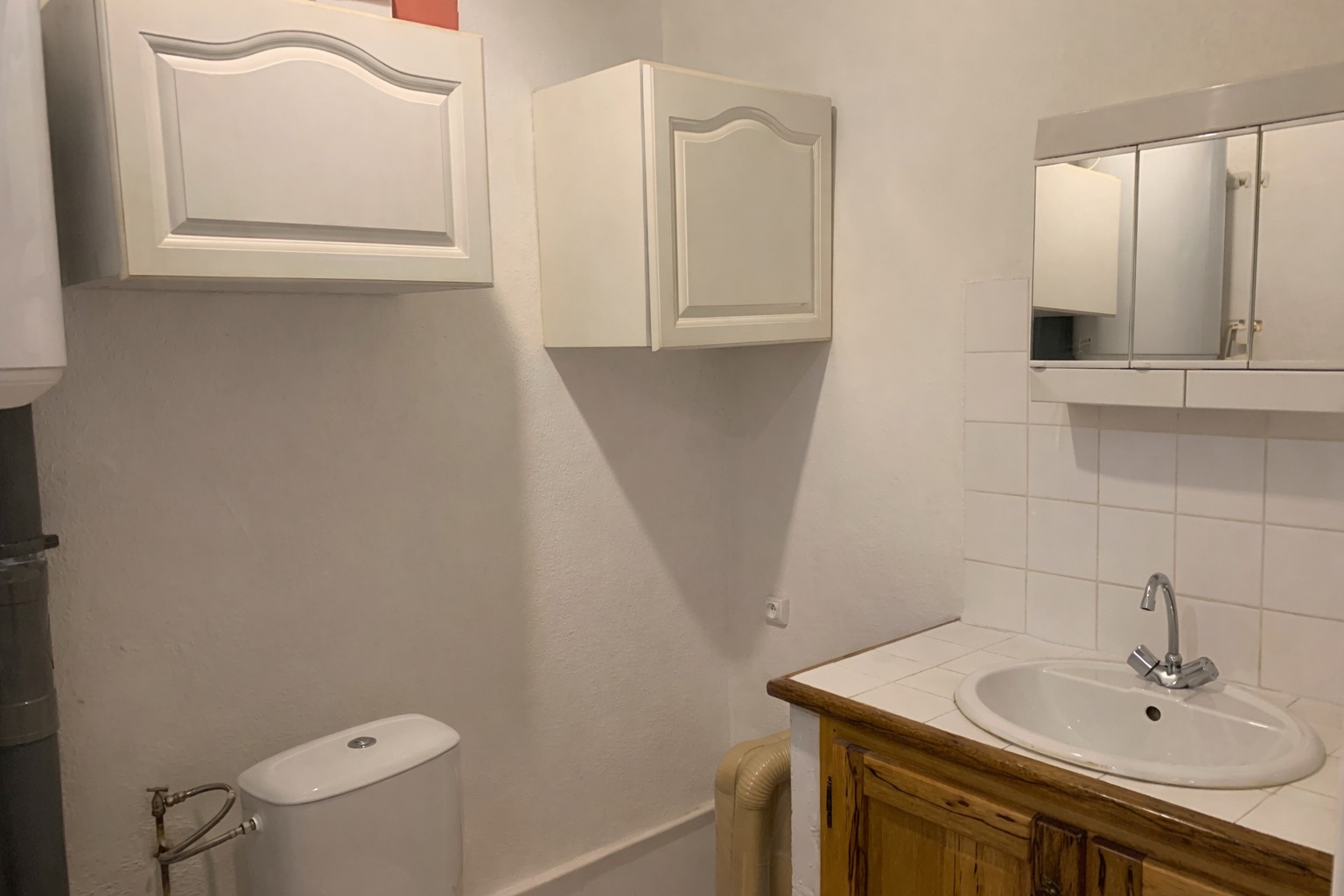 Grand appartement T2 en location à Tavernes — photo 8