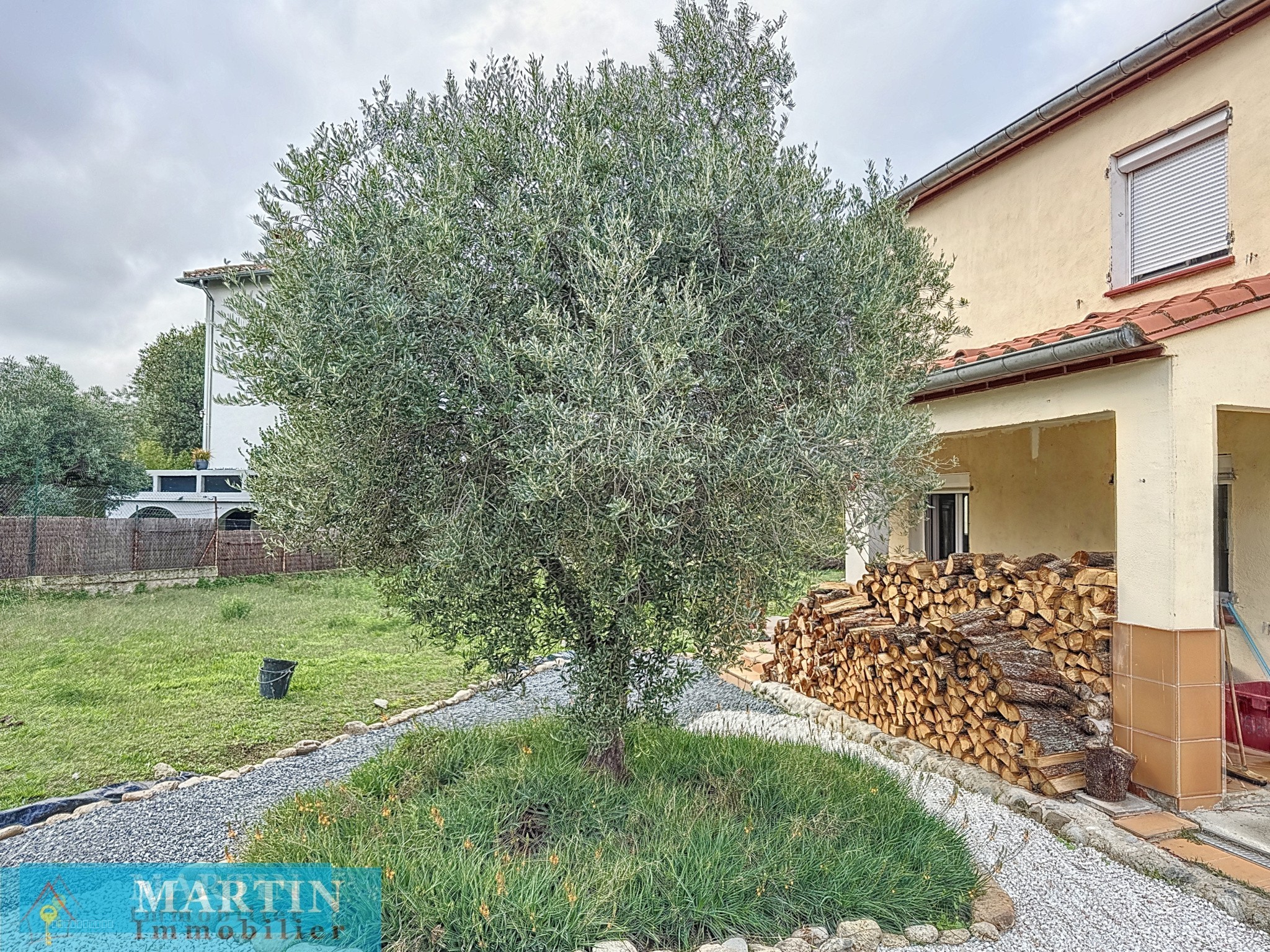 VILLA — photo 12