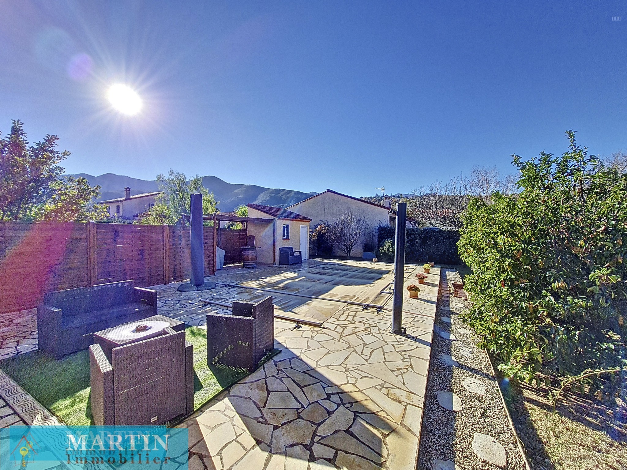 VILLA 4 FACES AVEC PISCINE — photo 1