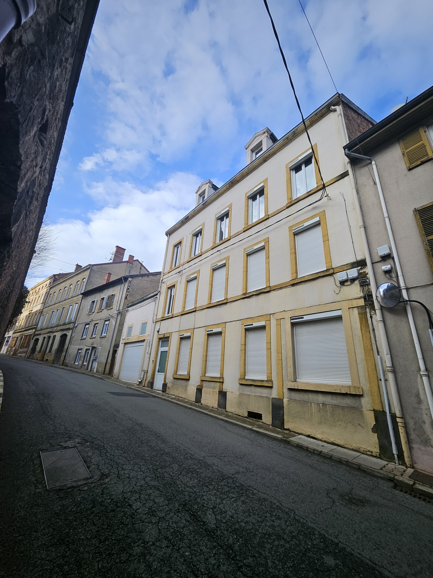Immeuble centre village — photo 1
