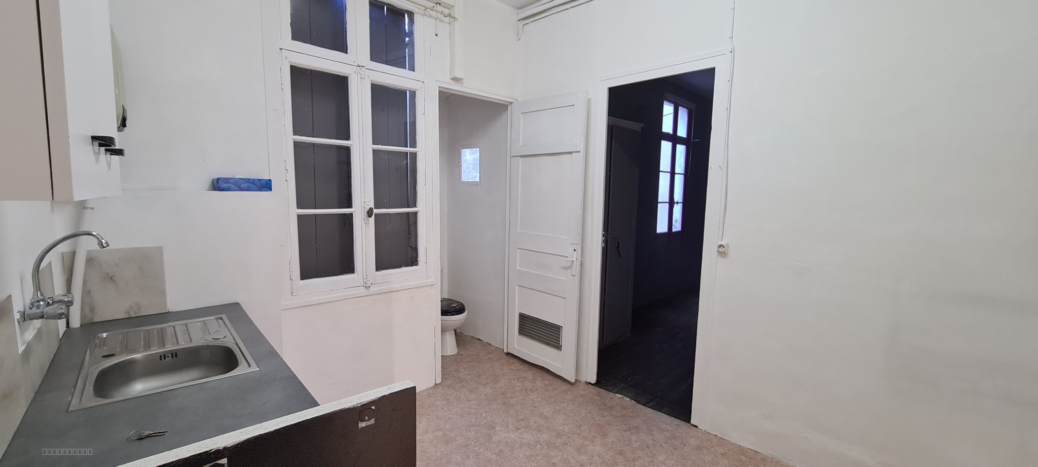 LOCAL COMMERCIAL A LOUER A AMELIE LES BAINS — photo 10