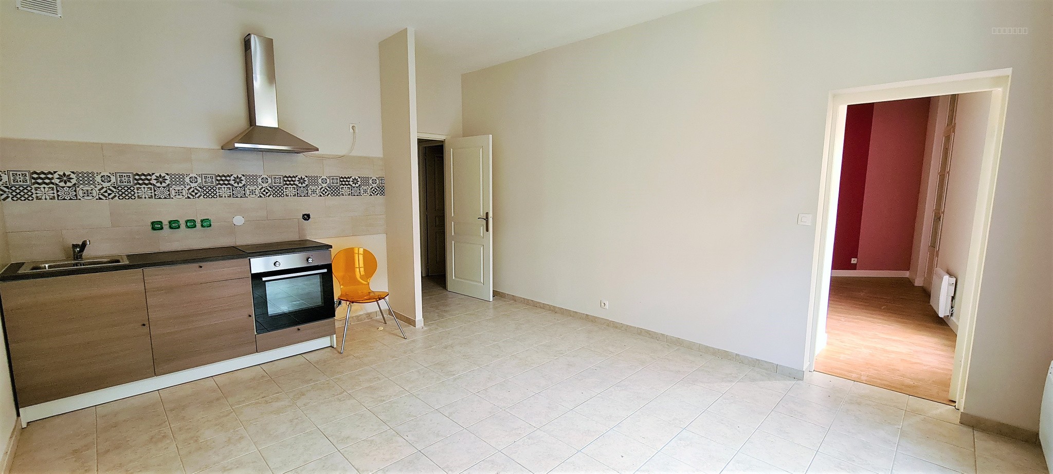 A LOUER APPARTEMENT DE TYPE T2, AU 2IEME ETAGE A AMELIE-LES-BAINS — photo 1
